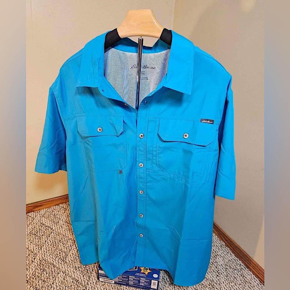 Eddie Bauer Men’s Danube Blue Tech Button Down Shirt